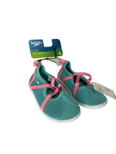 New Speedo Mary Jane Girls Slip-On Water Shoes Sz S 5  6 Kids