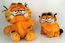 2 Garfield Plush 1981 Fun Farm 9" Bean Bag  Dakin 6" Orange Striped Cat Korea