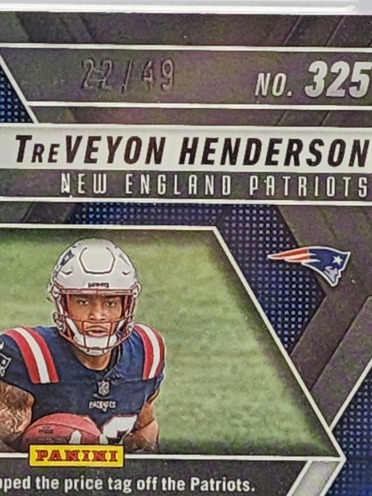 2025 Mosaic TreVeyon Henderson Purple Auto /49 PSA 10 (POP 1) RC Patriots 22/49 view 3