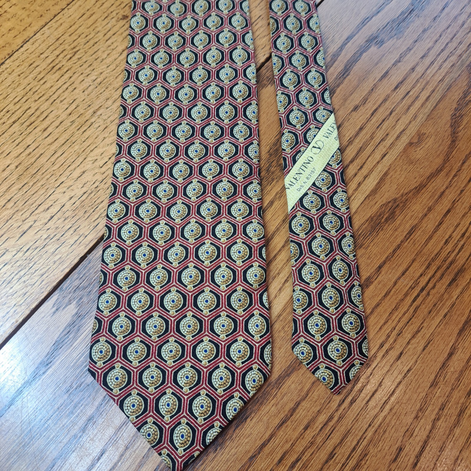 Picture 2 of 6