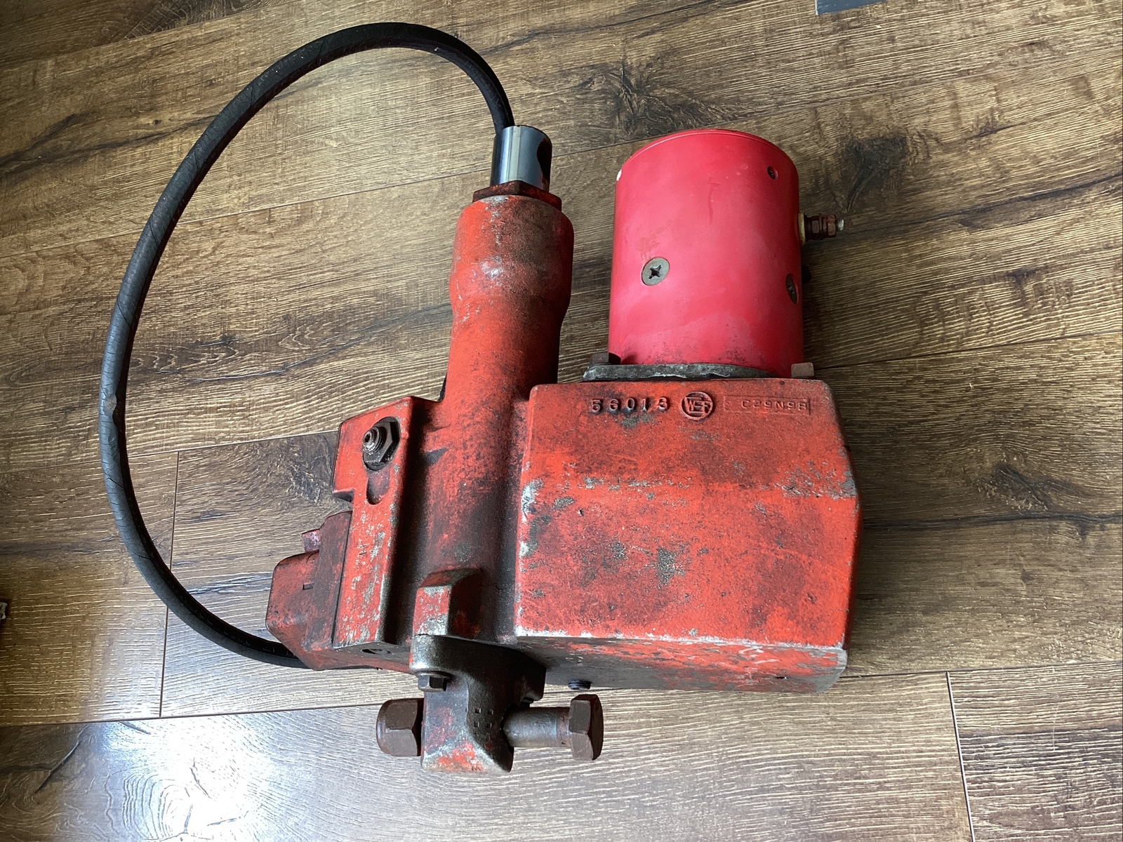 WESTERN ISARMATIC LIFT CONTROL MARK IIIA HYDRAULICS SNOW PLOW PUMP