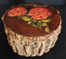 Boîte en bois tranche de bois vintage décor oeillets La Bourboule