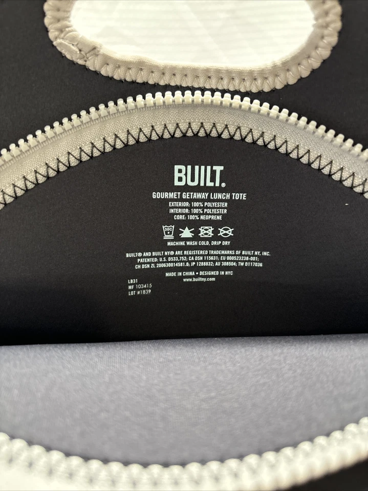 NWT BUILT NY GOURMET GETAWAY LUNCH BAG - TOTE - Gray/Lt. Gray - Image 4 of 4