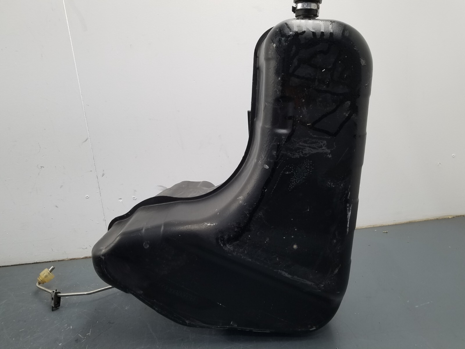 2017 Audi R8 V10 Fuel / Gas Tanks / Filler Neck #1445 S2