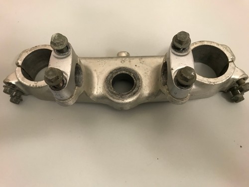 Honda CR125 Bar Top Clamp 1986 PN 53230-KS6-000 Used Item Vintage MX - Picture 4 of 6