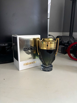 Paco Rabanne Invictus Parfum Spray 3.4 fl oz Regular Size Fresh Scent