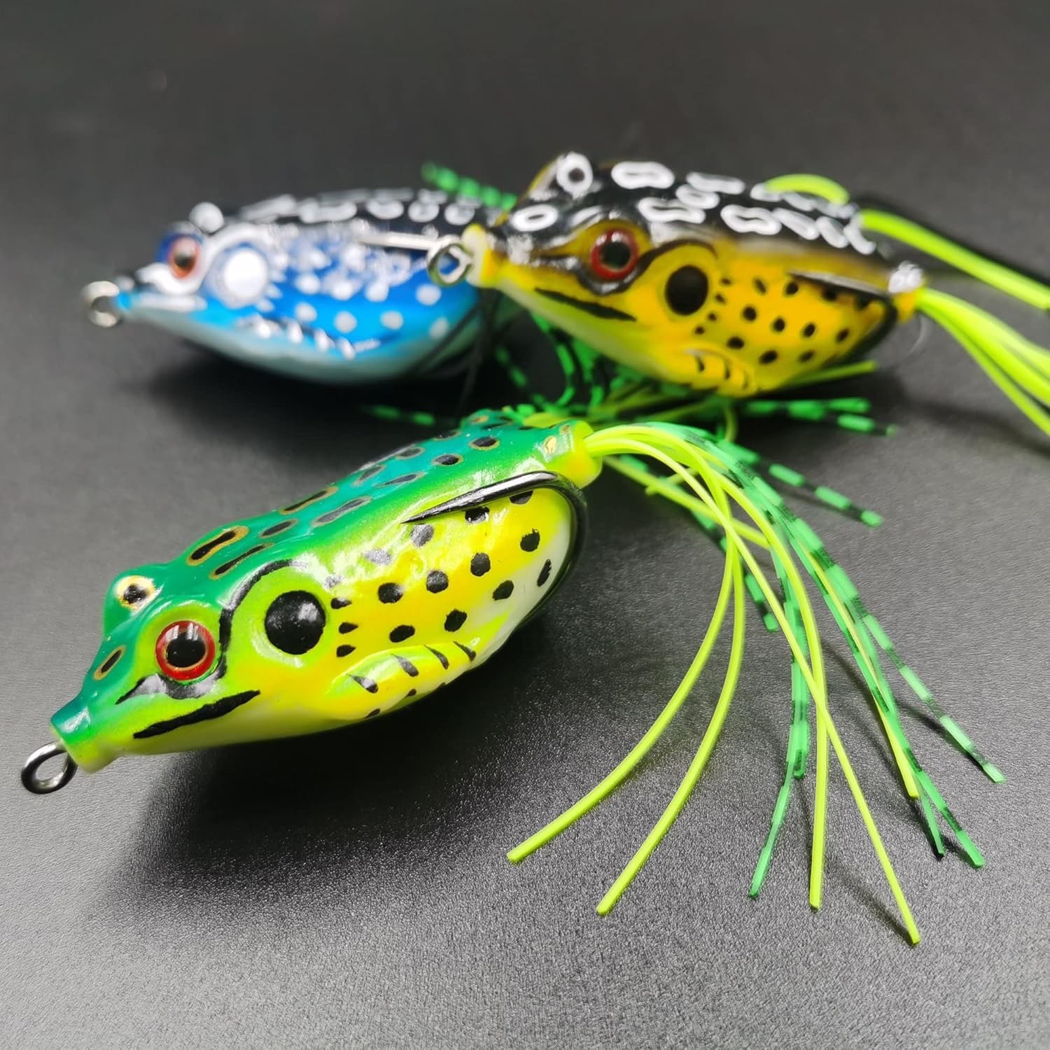 Vibrant 5pcs Frog Lure Collection - Weedless, Realistic Action for Freshwater - Image 8
