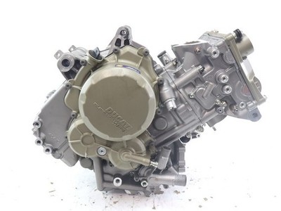 DUCATI HYPERMOTARD 698 MONO RVE 659W4 MOTOR KM 12.488 24 - 26 ENGINE