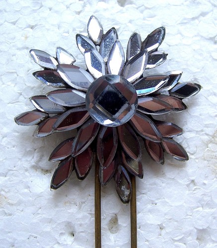 Vauxhall glass star shape hair comb hair pin - NO US IMPORT FEES