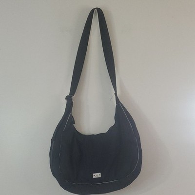 Wilo Active Crescent Bag Black White Travel Gym & Train