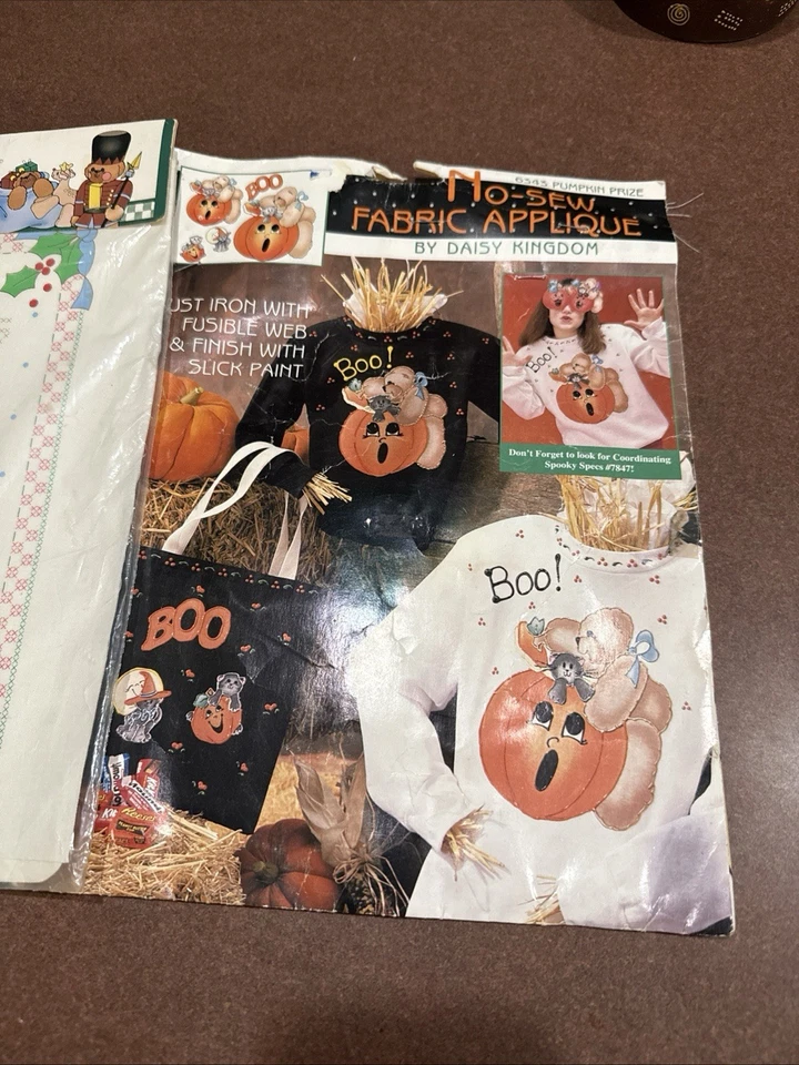 De Colección Tela Daisy Kingdom Sin Coser Hierro Sobre Apliques Halloween y Navidad Punto C Foto 4 de 4