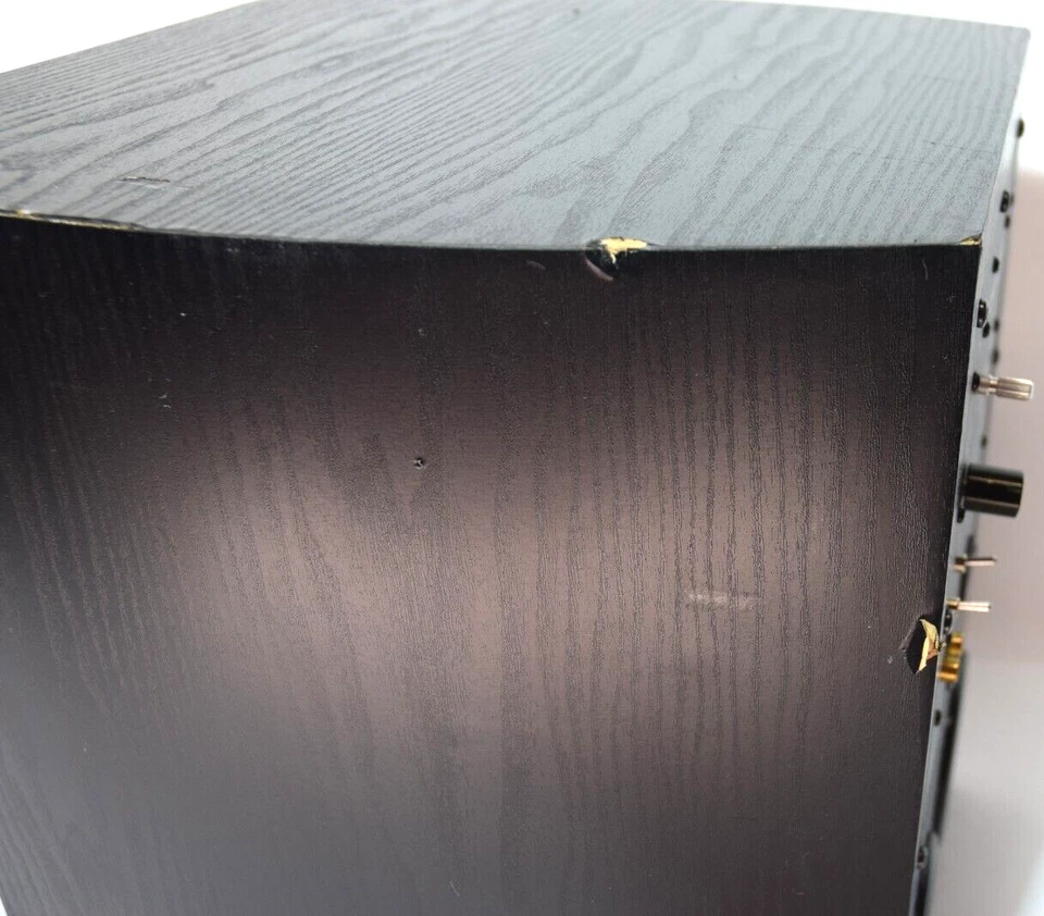 Subwoofer alimentado serie Paradigm PDR PDR-100 con cable de alimentación Foto 3 de 4