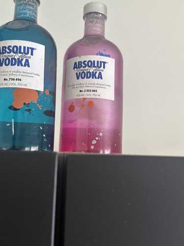 6 Absolut Vodka Unique Edition 700ml - Bild 4 von 7