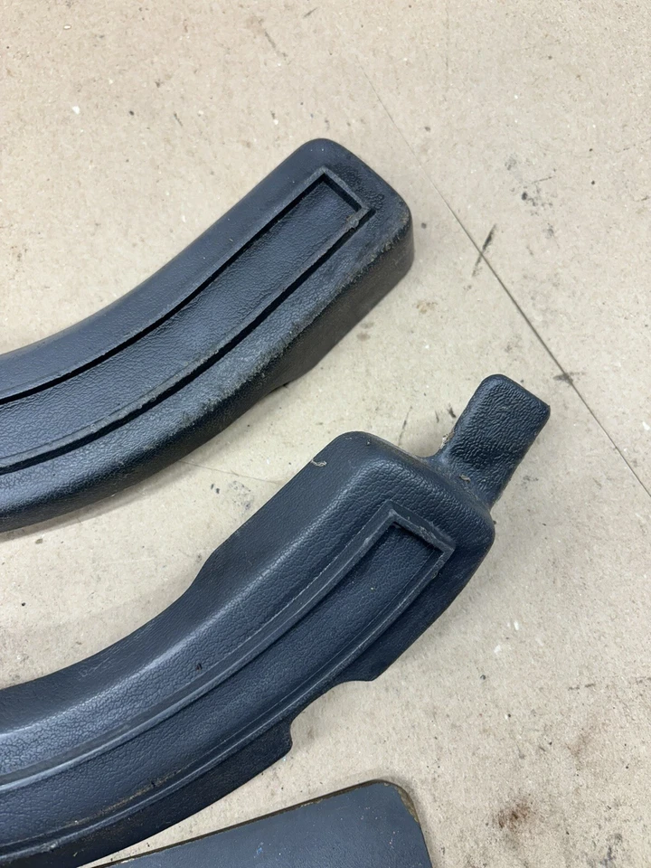 1980 1981 84 1985 1986 Ford F150 F250 F350 asiento de banco bisagra molduras cubiertas Foto 4 de 4