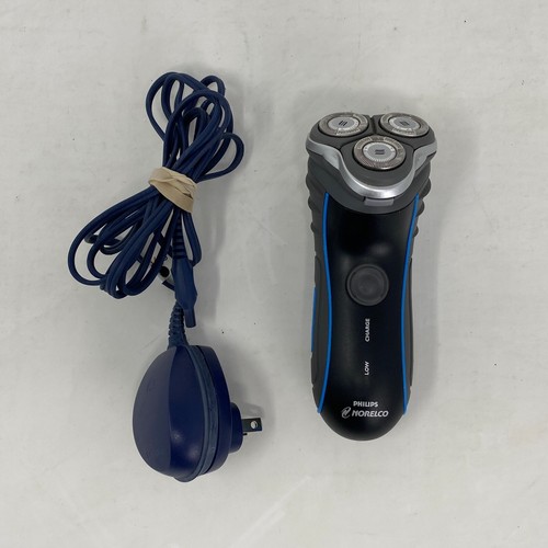 Philips Norelco 7110X Men's Rechargeable Electric Shaver w/Cord - WORKING