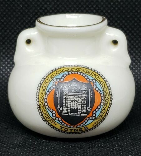 Vintage W.H. GOSS Model of Roman Vase Crested Totnes China Mini Miniature