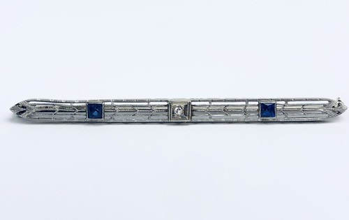 Antique Vintage Platinum 18k White gold diamond & Blue Sapphire filigree brooch