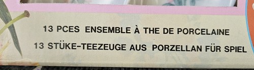 NEU, Vintage 13 teiliges Mini Porzellan Teeservice. Teeservice & Paket sind neu. - Bild 2 von 10