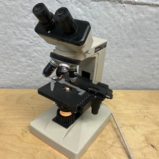 Nikon Alphaphot YS Microscopio binoculare con 4 obiettivi e oculari 140620