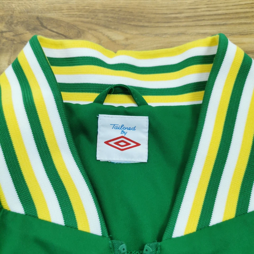 Chaqueta de Pista Umbro Softshell Top Para Hombre XXL 2XL Verde Nueva York Cosmos Fútbol Foto 4 de 4