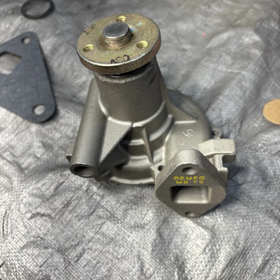 58-305 Remanufactured Automotive Engine Water Pump Fits Ford 58-305 - Image 4 of 4