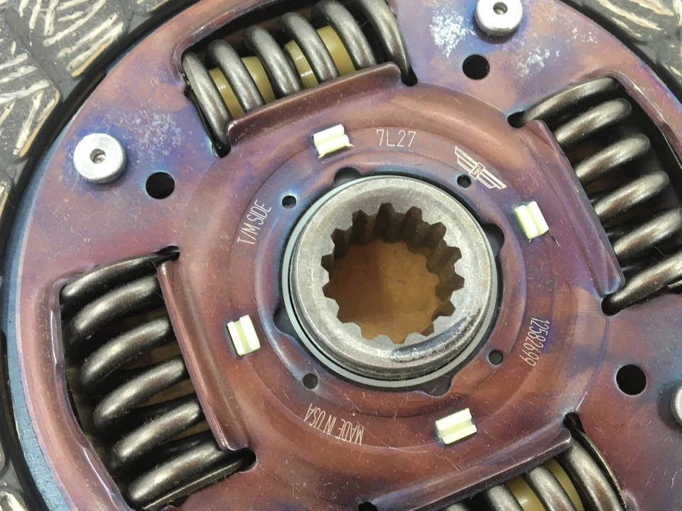 Genuine 12582699 GM Brand Clutch Disc Plate 05-10 Chevy Cobalt, Hhr Pontiac G5 - Image 3 of 4