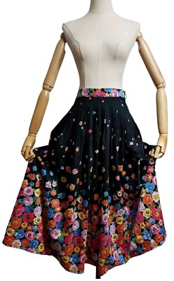 CHIEMSEER DIRNDL &TRACHTEN Vintage Original Bayrischer Rock Schwarz mit Blume...