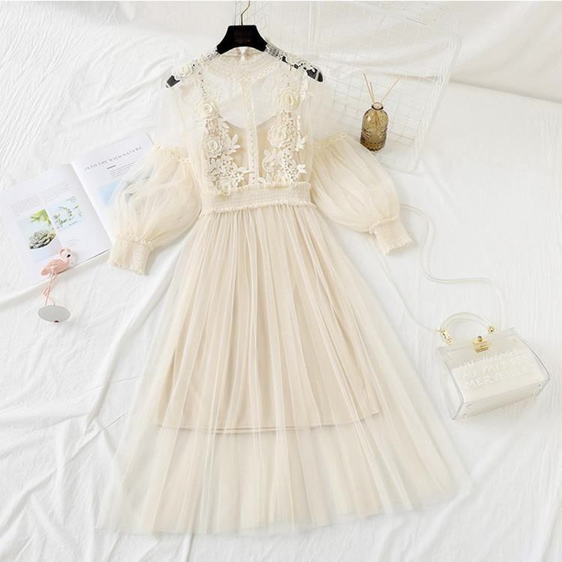 Lady Lace Floral Dress Hollow Out Puff Sleeve Mesh Pleated Stretch A-Line Lolita Lady Lace Floral Dress Hollow Out Puff Sleeve Mesh Pleated Stretch A-Line Lolita