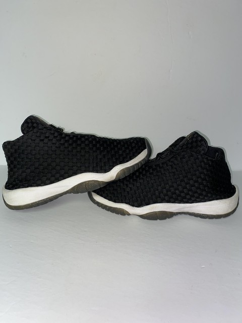jordan future size 7