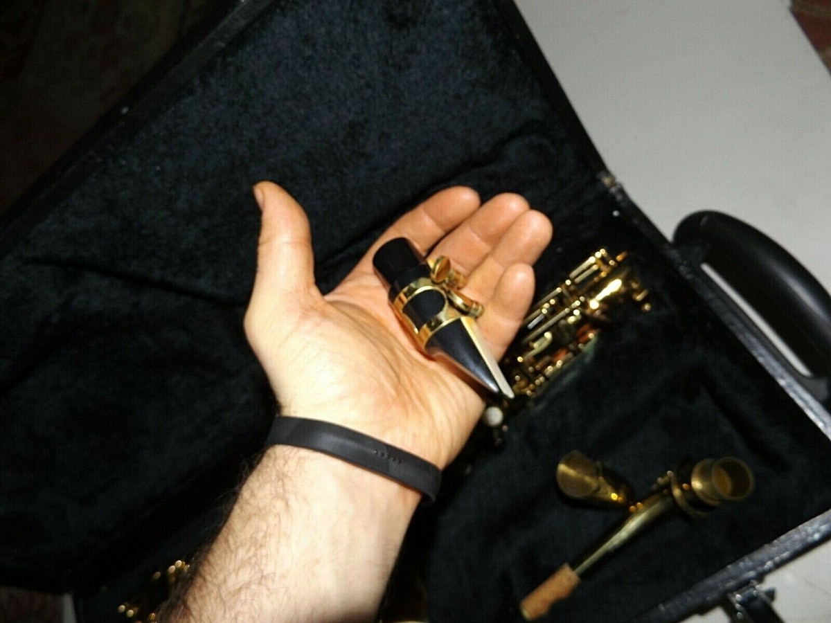 Maxtone Alto Saxophone 2000's vintage with case! Very Nice Maxtone Alto Saxophone 2000's vintage with case! Very Nice