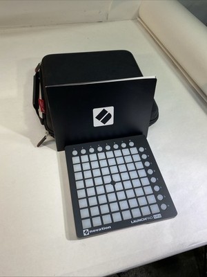 Novation Launchpad Mini MIDI Controller 64-Pad Music Production USB