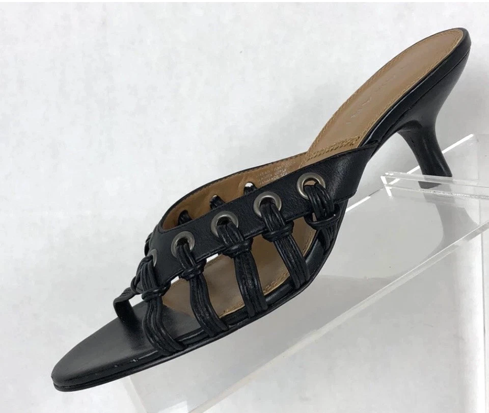 Sandalia elegante sin cordones de tacón bajo de gatito con punta abierta negra para mujer Tahari talla 7,5 NUEVA Foto 4 de 4