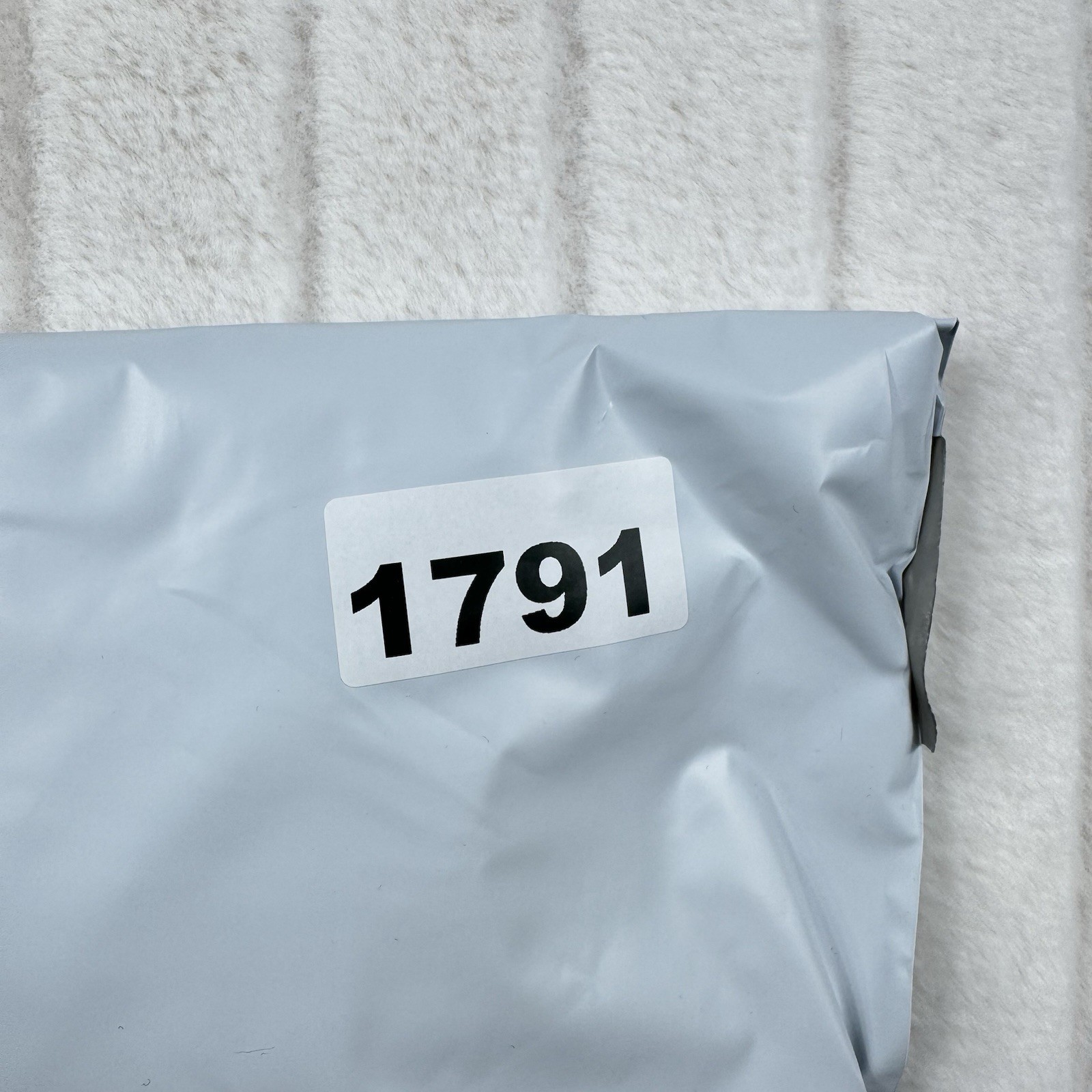 Burberry London Thomas Bear Long Sleeve T-Shirt Men's 2XL* White Graphic Luxury thumbnail 17