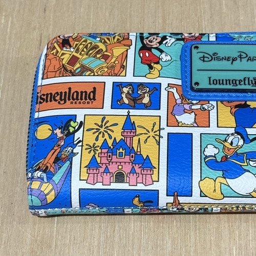 Disneyland Loungefly Play In The Park Wallet Mickey & Friends Brand New w/tags!! - Picture 2 of 10