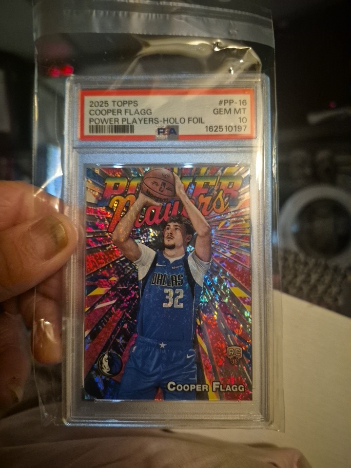 Topps 2025 Power Players Holo Foil Cooper Flagg RC #PP-16 Mavericks PSA 10