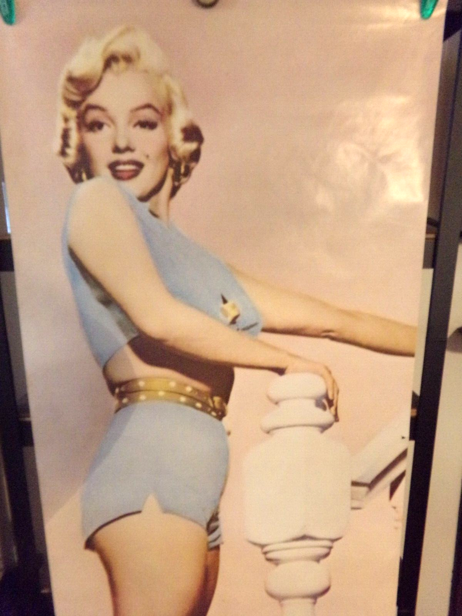 【希少/1983年当時物】マリリン・モンロー ポスター 1983年製 Marilyn Monroe Life Size Door Size Poster1983 | eBay