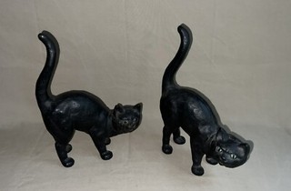 Antique Pair Hubley Cast Iron Metal Figural Black Cat Doorstops