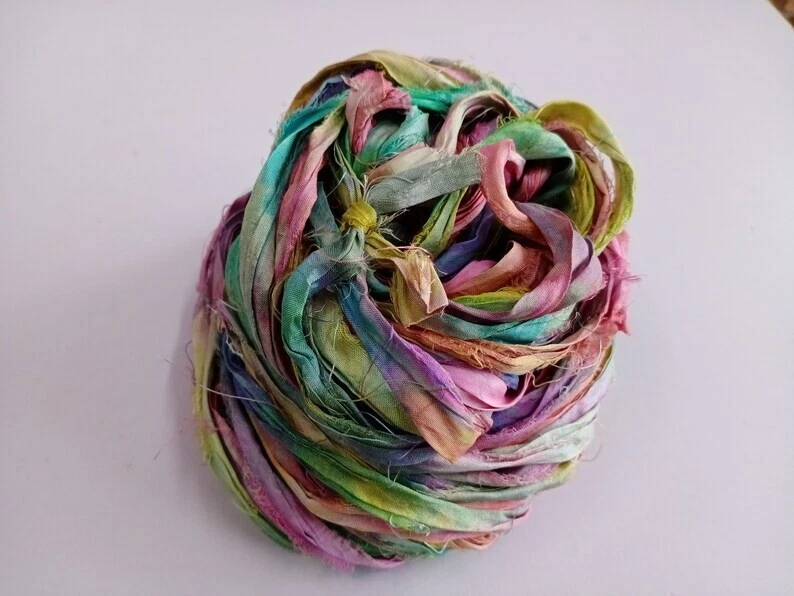 Sari Silk Ribbon super bulky yarn -MULTICOLOUR -Sari Silk Ribbons - Silk Strips - Image 3 of 4