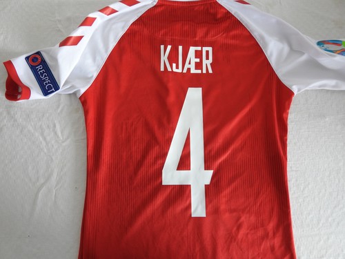 Denmark 2020 Home Jersey #4 Kjaer Hummel Red Shirt Size XS Football Soccer Kjær - Picture 5 of 8