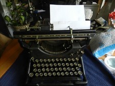 Antique 1923? UNDERWOOD TYPEWRITER NO. 5 Still Works needs cleaning/servicing thumbnail