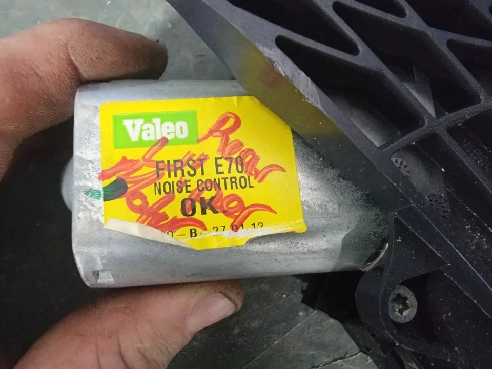 BMW X5 E70 2011 2012 motor limpiaparabrisas ventana trasera Foto 2 de 4