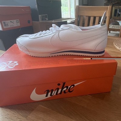 Nike Classic Cortez '72 QS Shoe Dog Pack Falcon White/Red Low Top CJ2586-102