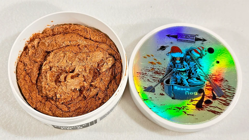 Phoenix Artisan Accoutrements - SPACE NOG - Juego de jabón de afeitar edición holograma Foto 4 de 4