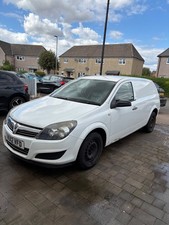 Vauxhall Astra Van Club Eco Flex CDTI 1.7 White 9 month MOT