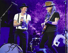 * THE LUMINEERS * signed 8x10 photo * WESLEY SCHULTZ & JEREMIAH FRAITES * COA *