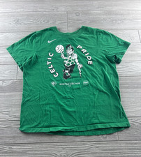 Nike Women s The Nike Tee Green Boston Celtics Graphic Tee Shirt Size Large