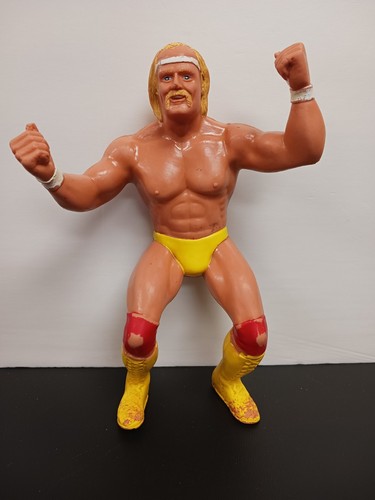 Vintage 1984 Titan Sports Hulk Hogan Rubber Action...