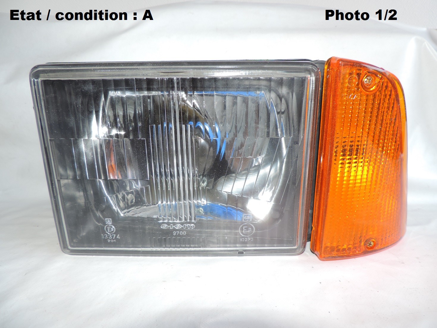 Bloc phare gauche SIEM 9700 pour INNOCENTI Mini Bertone 90 d'origine