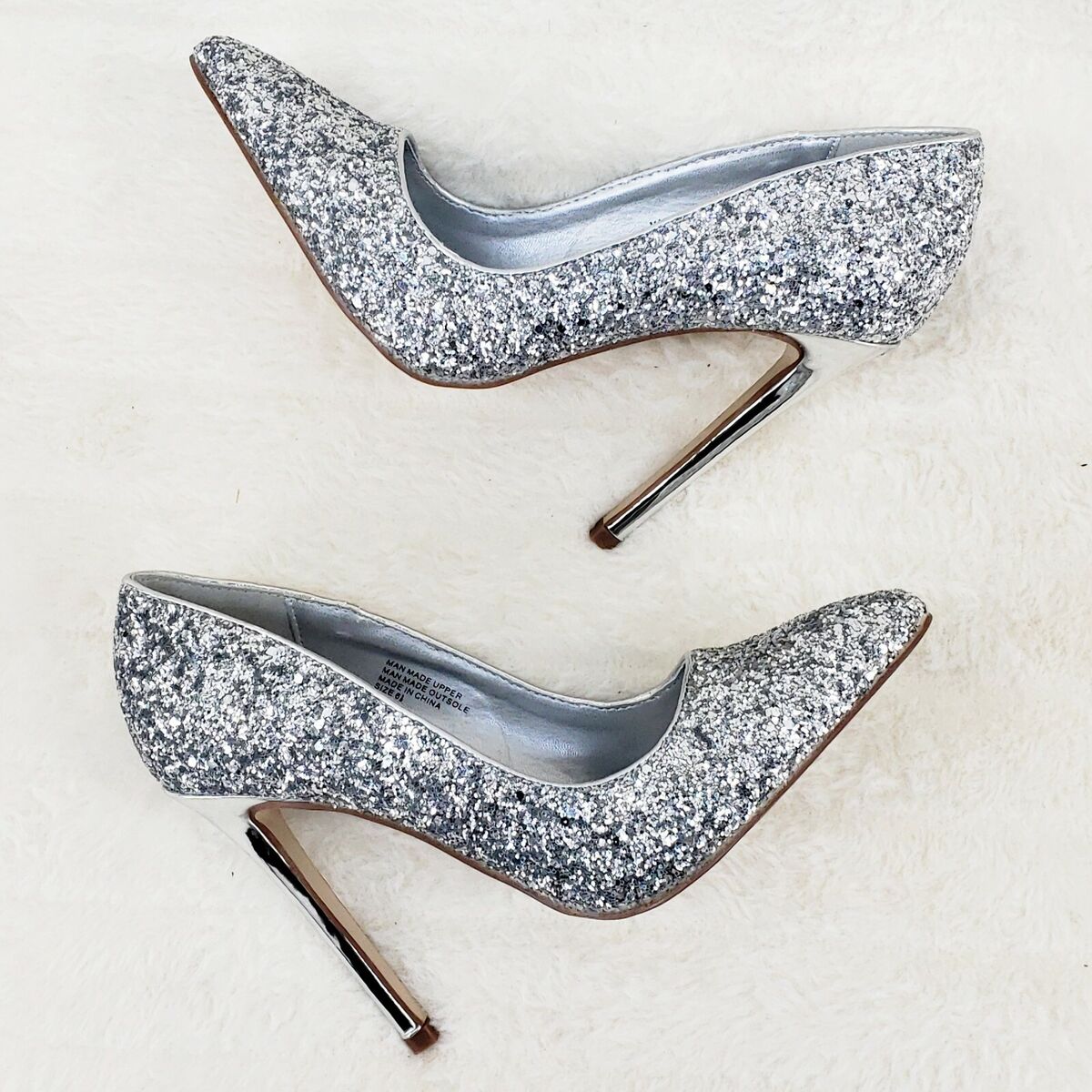 Red Cherry Silver Glitter Pointy Toe Pump 4.5 Red Cherry Silver Glitter Pointy Toe Pump 4.5