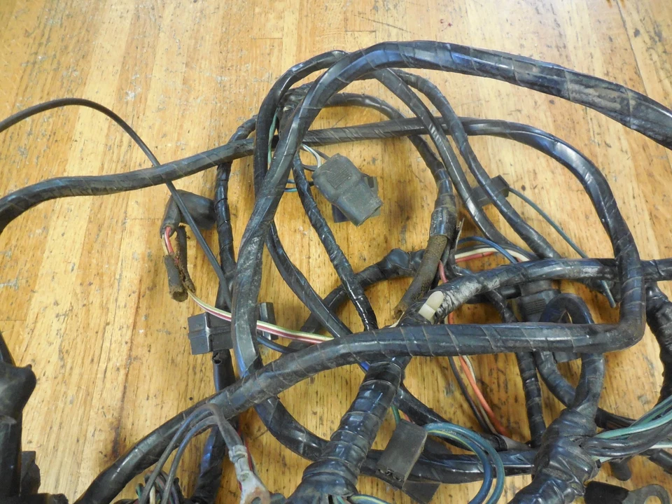 Arnés de cableado bajo capó original Ford Torino 1968 restaurado Foto 3 de 3
